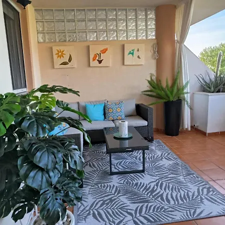 Hacienda Dona Julia Golf Estepona Appartamento *